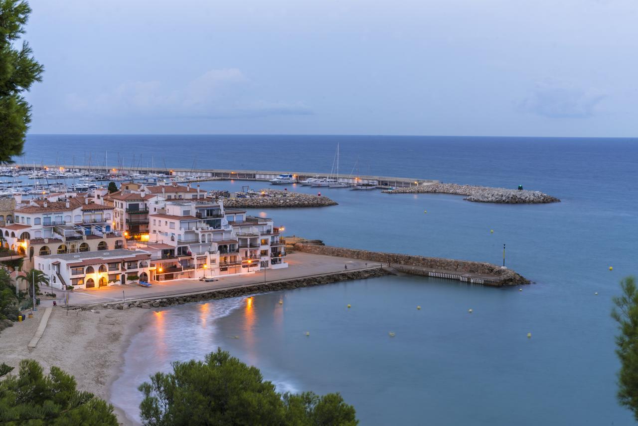 Hotel La Estrella Del Mediterraneo Roda de Bará Exterior foto